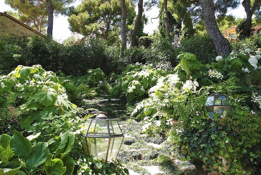 Progettazione Giardini Hotel e per spazi pubblici - foto 2.